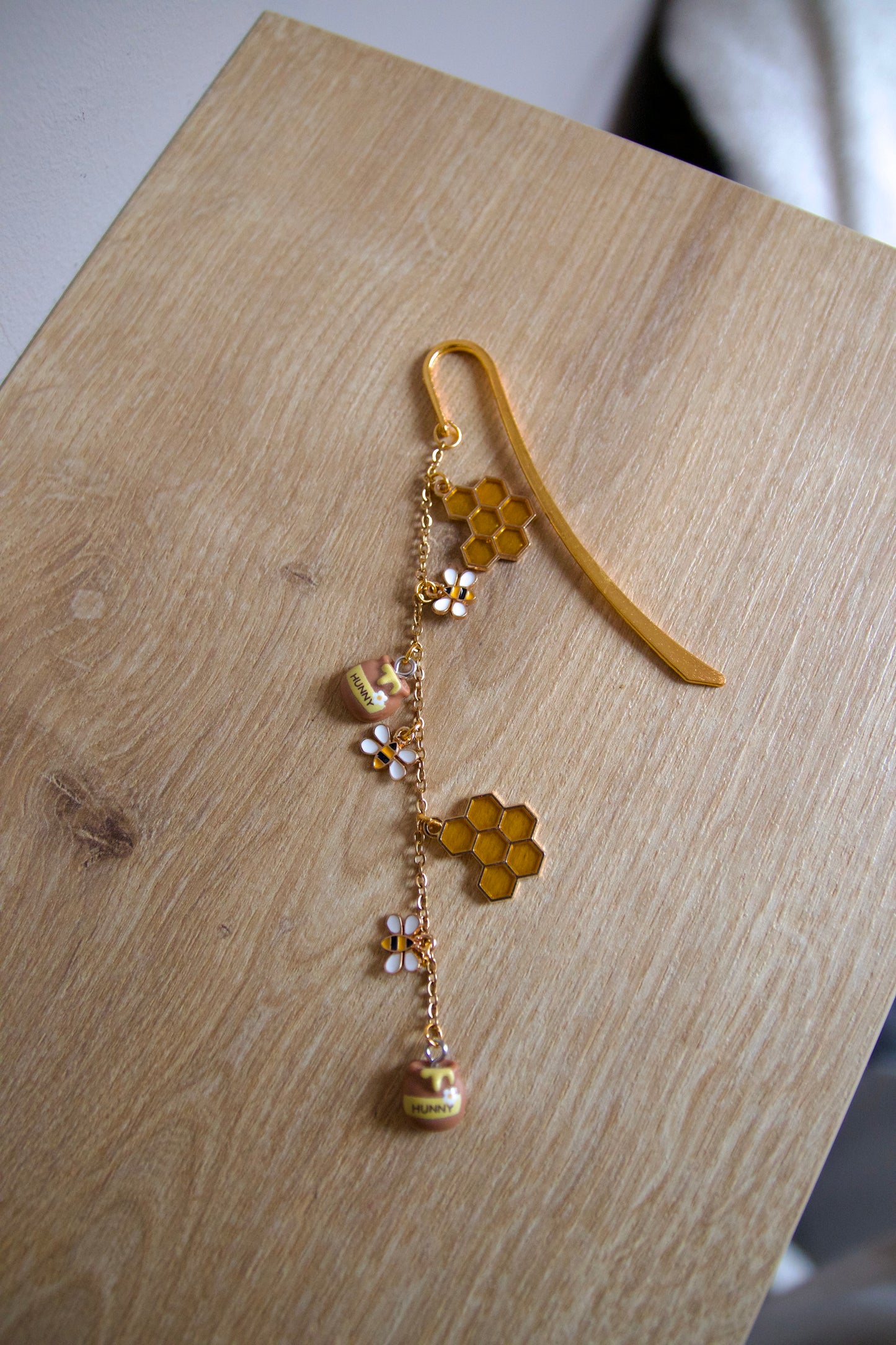 Bookcharm "Honey & Bees"