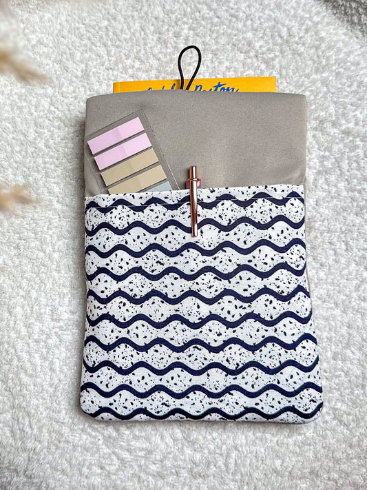 Book sleeve "Flow"