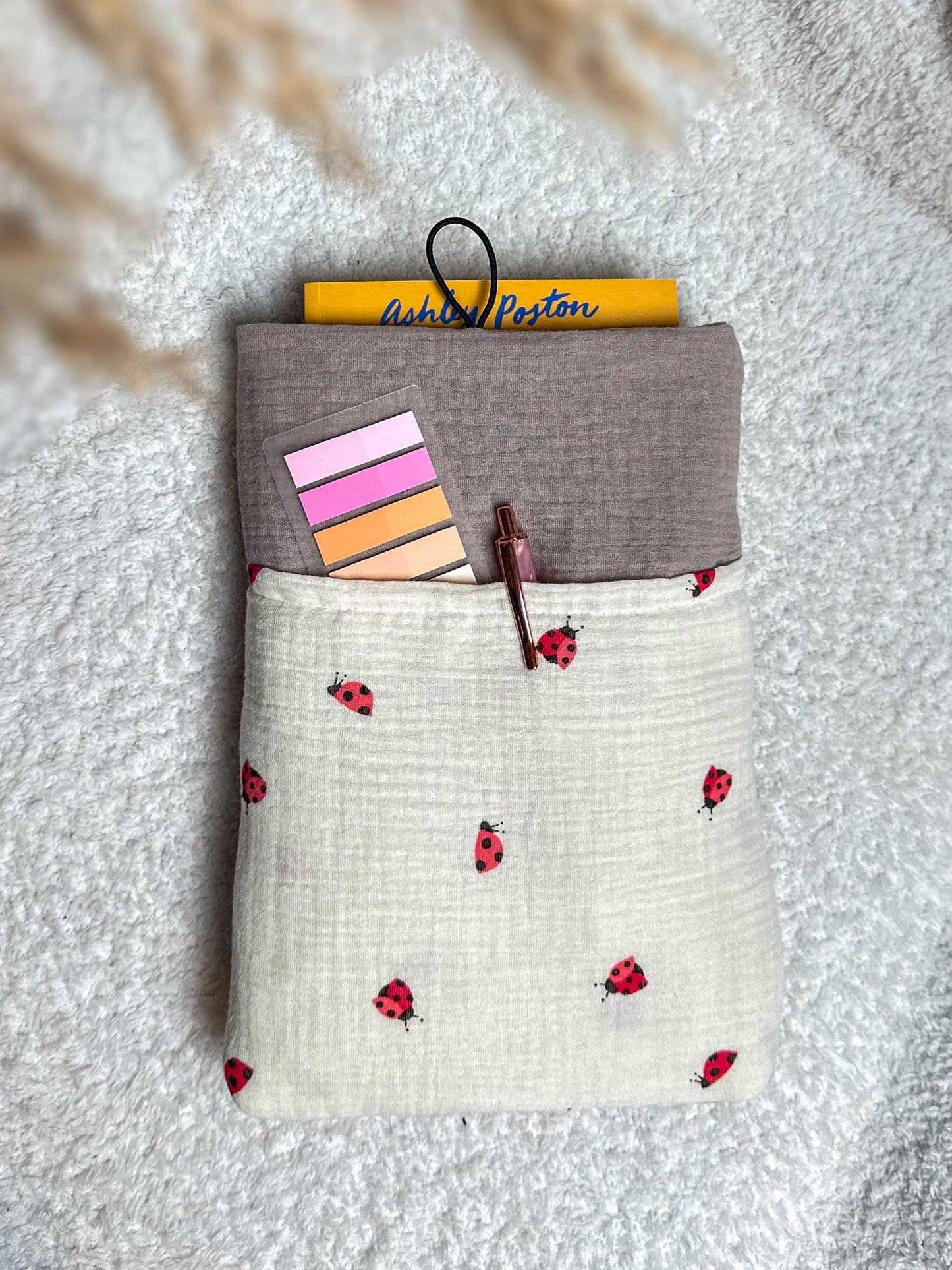 Booksleeve "Ladybug"
