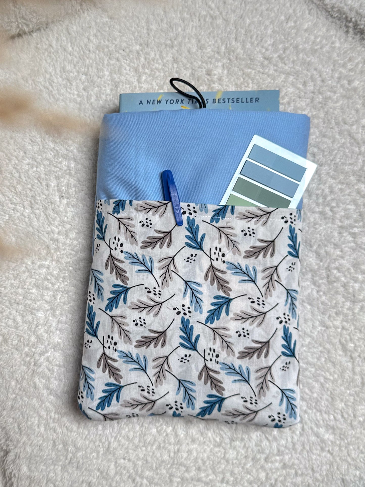 Booksleeve "Blue Leaves"