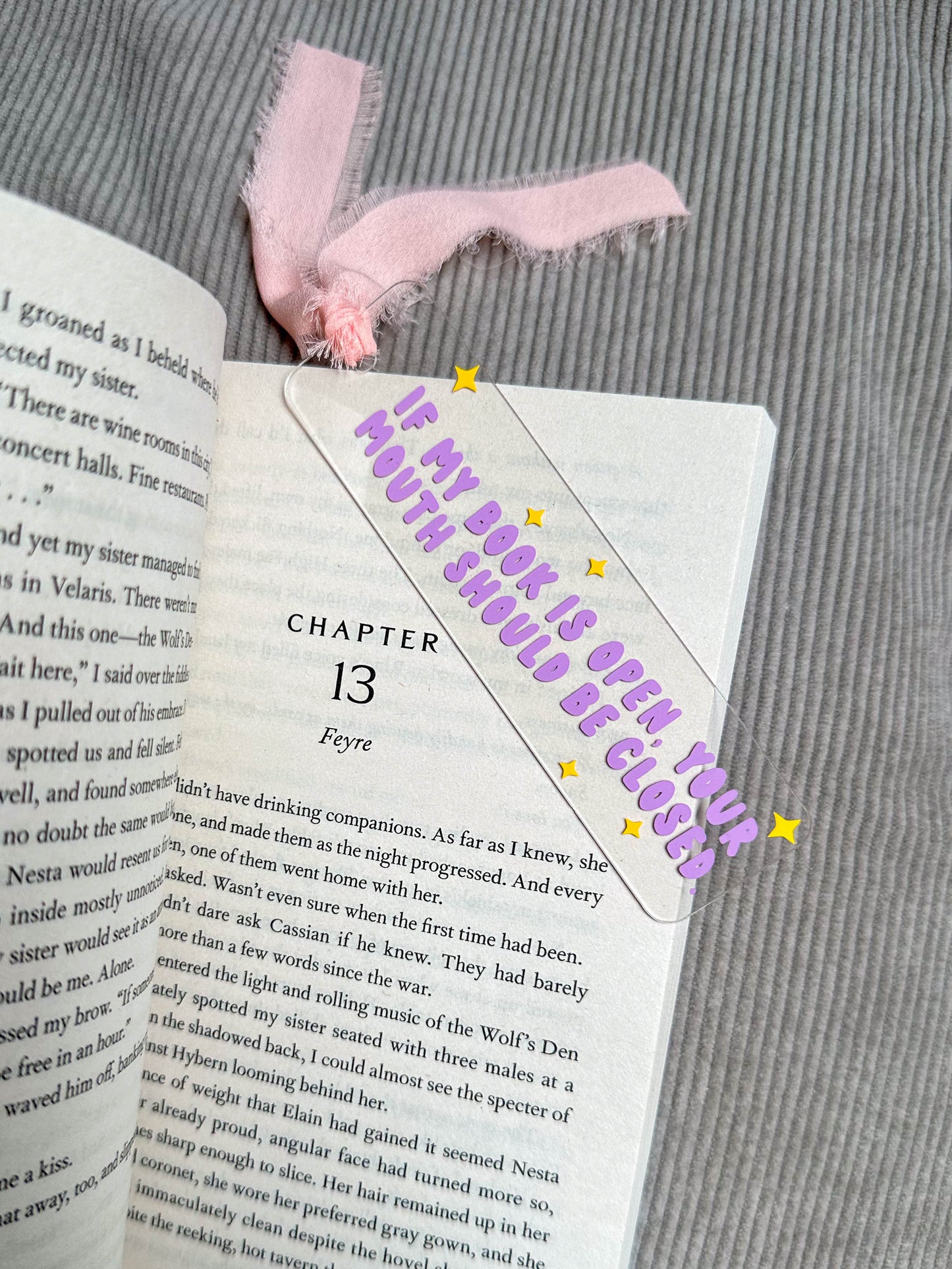 Bookmark "Mouth Shut"
