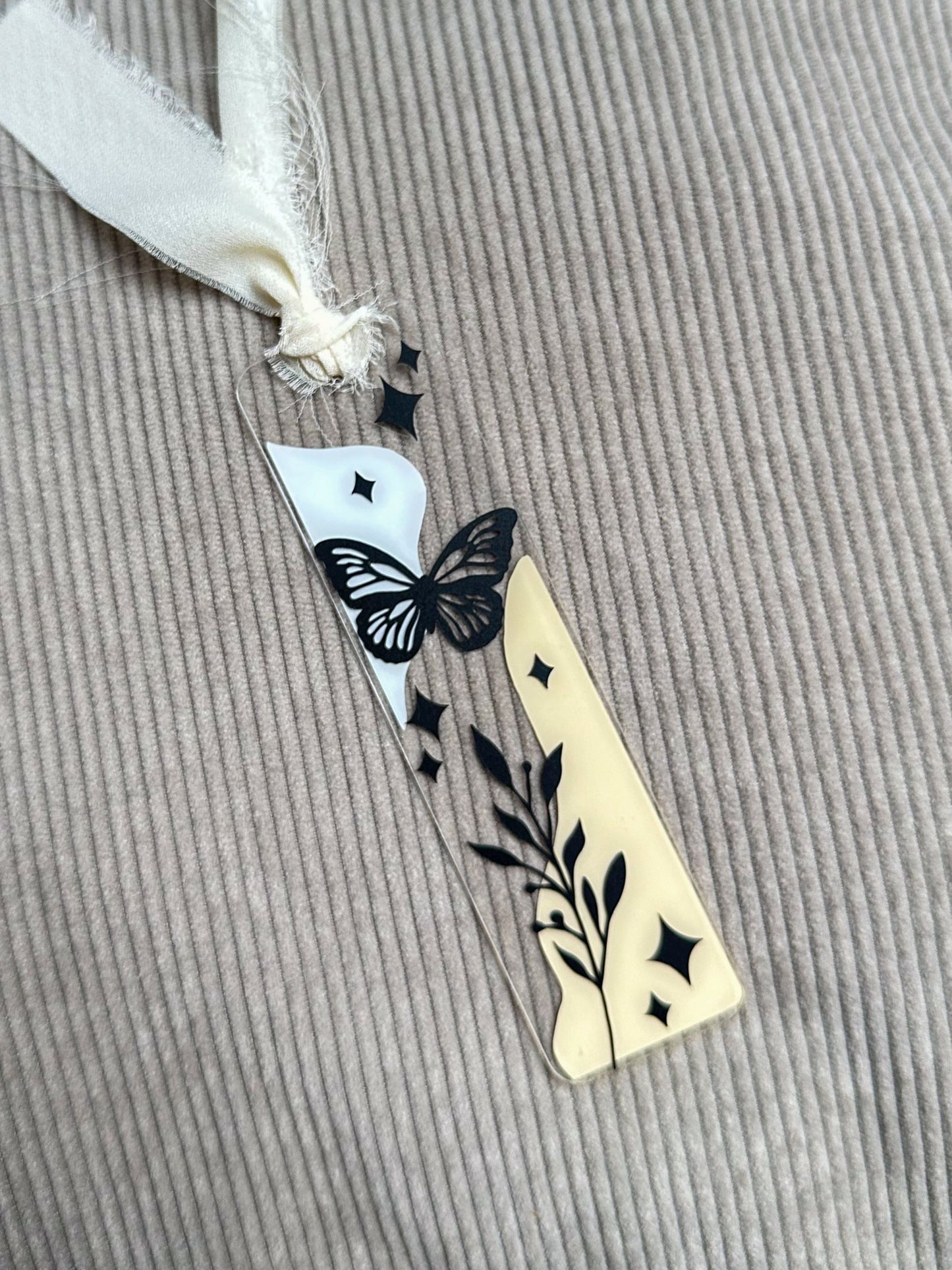 Bookmark "Butterfly & leaves"