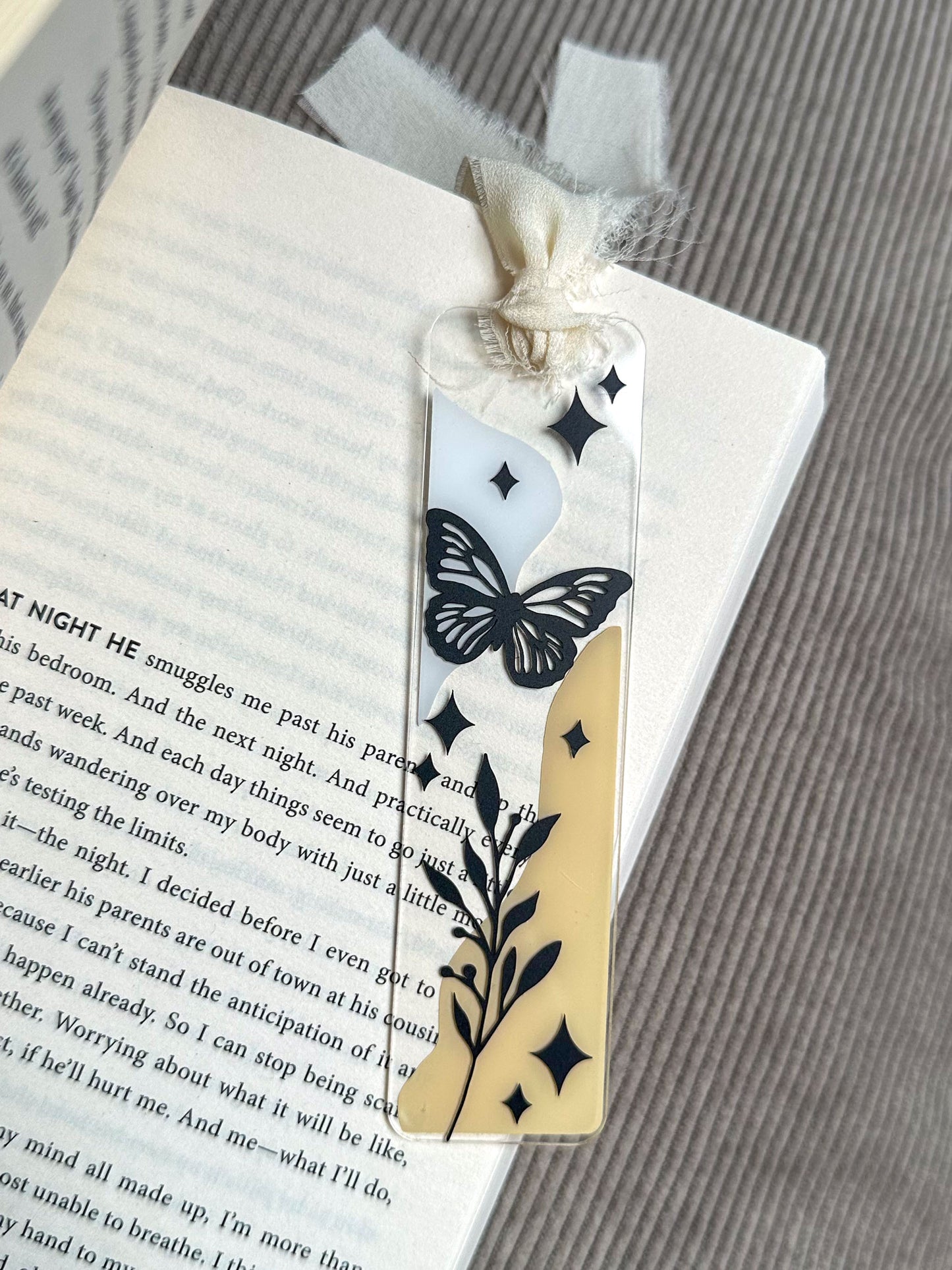 Bookmark "Butterfly & leaves"
