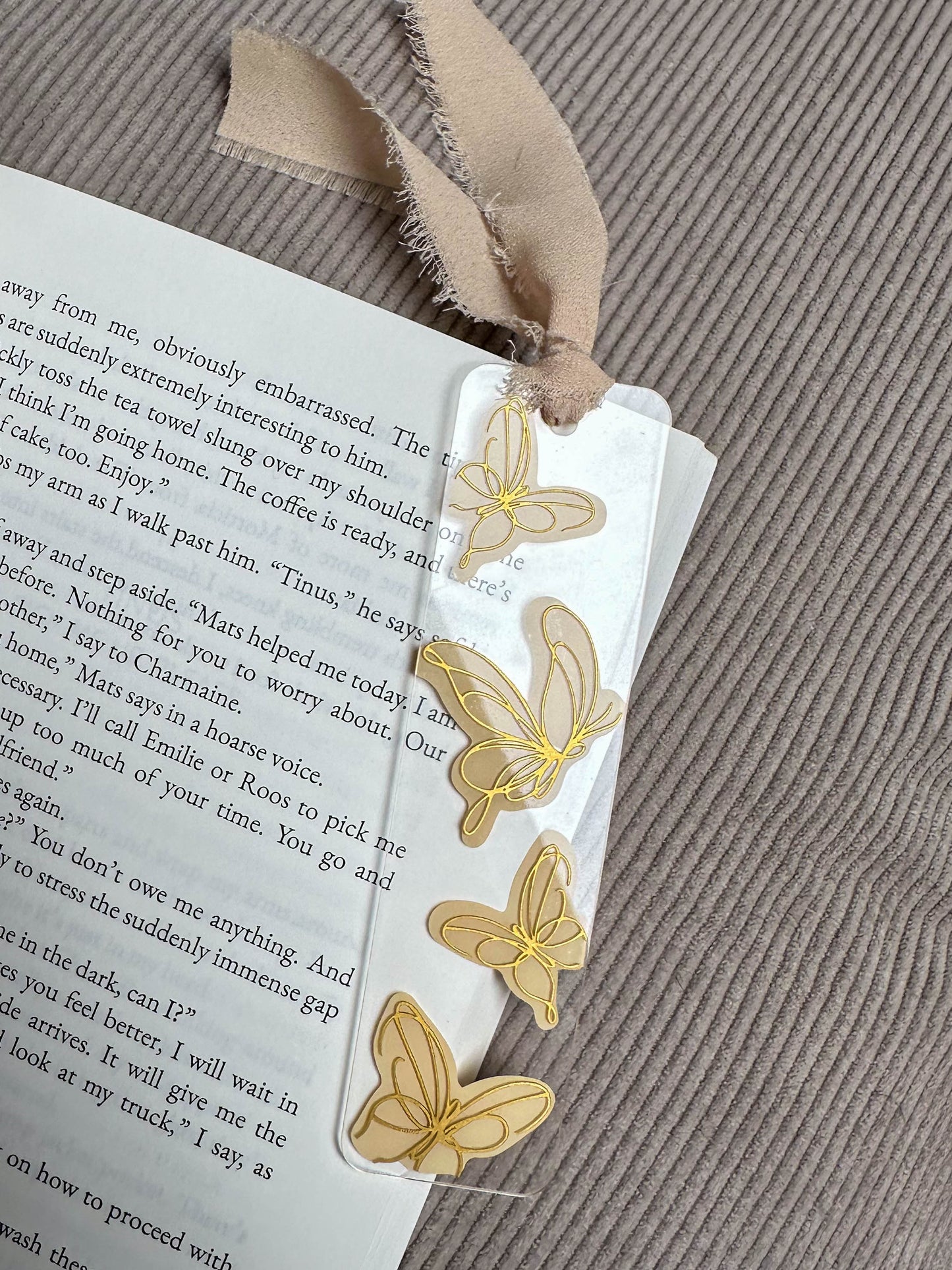 Bookmark "Neutral Butterfly"