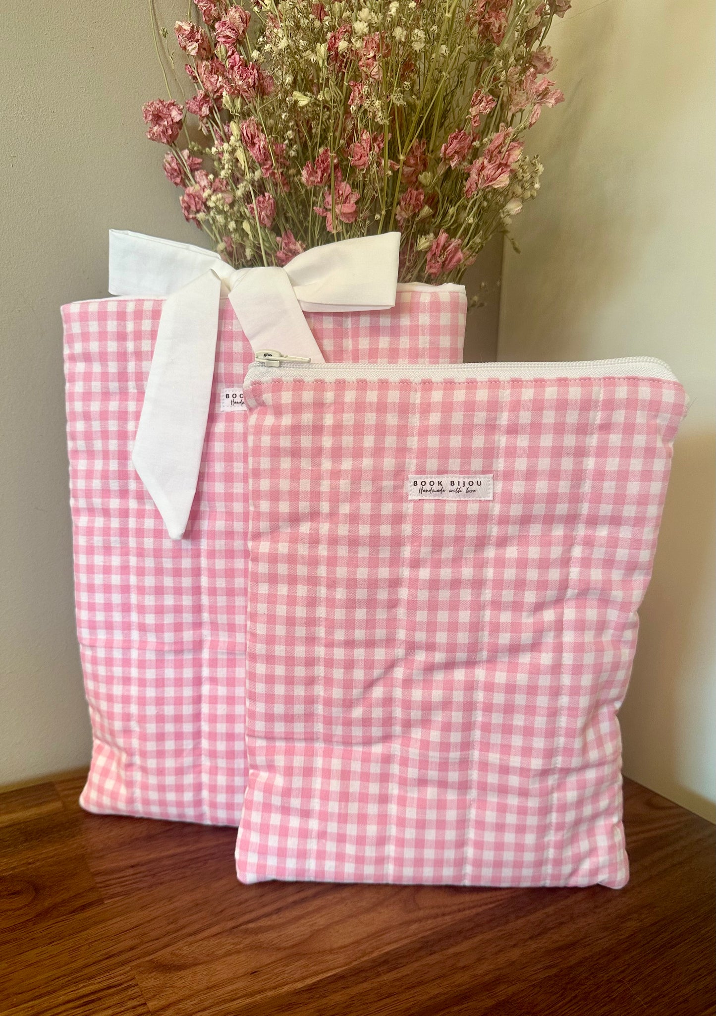 Booksleeve Luxe Strik “Pink Gingham"