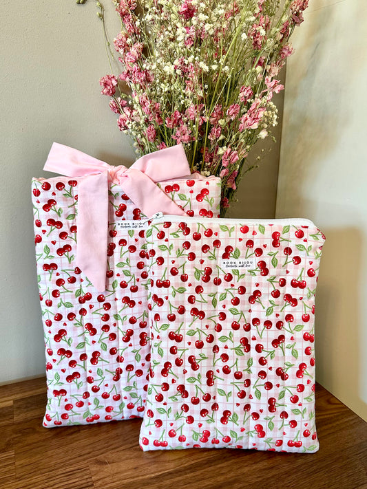 Booksleeve Luxe Strik “Cherry Blossom"