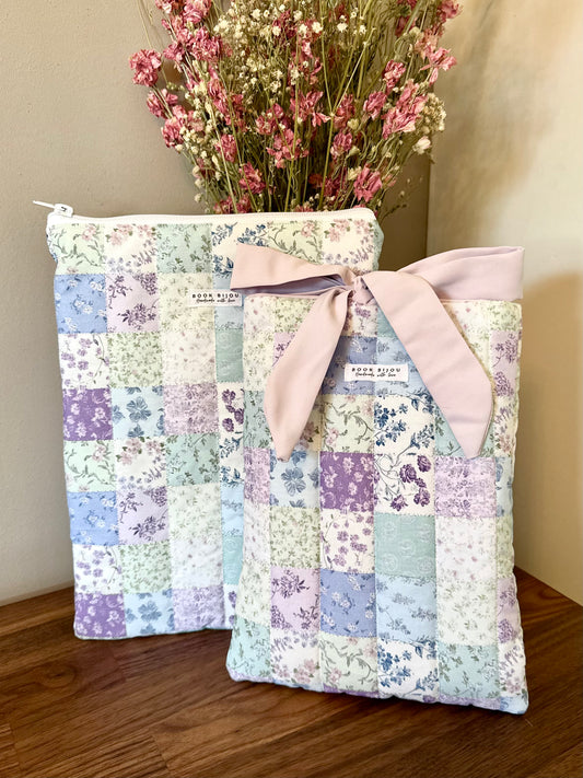 Booksleeve Luxe Strik “Lavender Bloom"