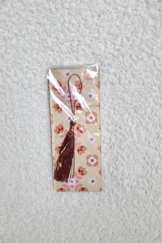 Bookmark "spooky"