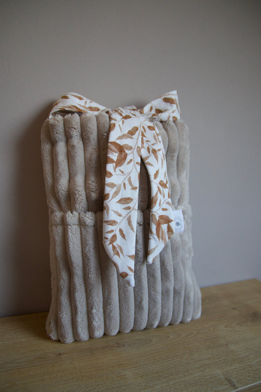 Booksleeve Luxe Strik “Beige & Bloesem"